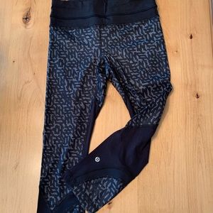 Lululemon cropped leggings
